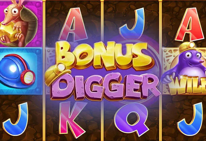 Mcluck Casino mobile app interface showing free slot games on a smartphone.